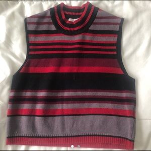 urban outfitters sweater vest crop top